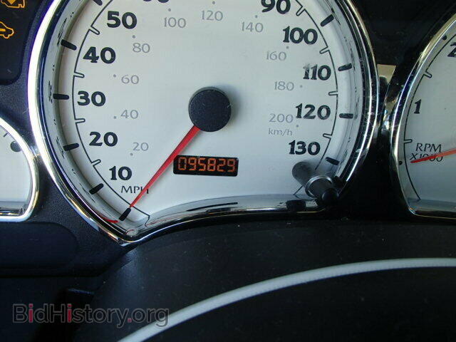 2007 SATURN VUE - VIN: 5GZCZ33D17S852020 - Фото 8