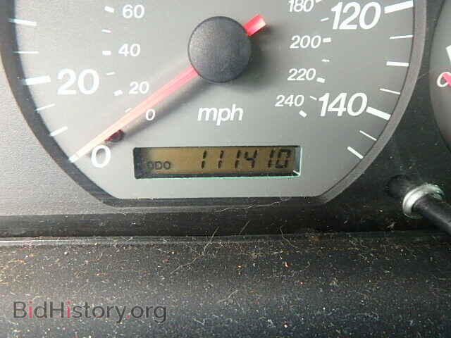 2000 MAZDA 626 - VIN: 1YVGF22C1Y5132709 - Фото 8
