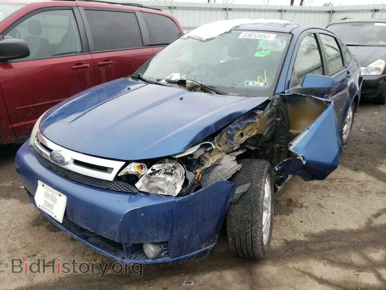 2009 FORD FOCUS - VIN: 1FAHP36N29W203295 - Фото 2