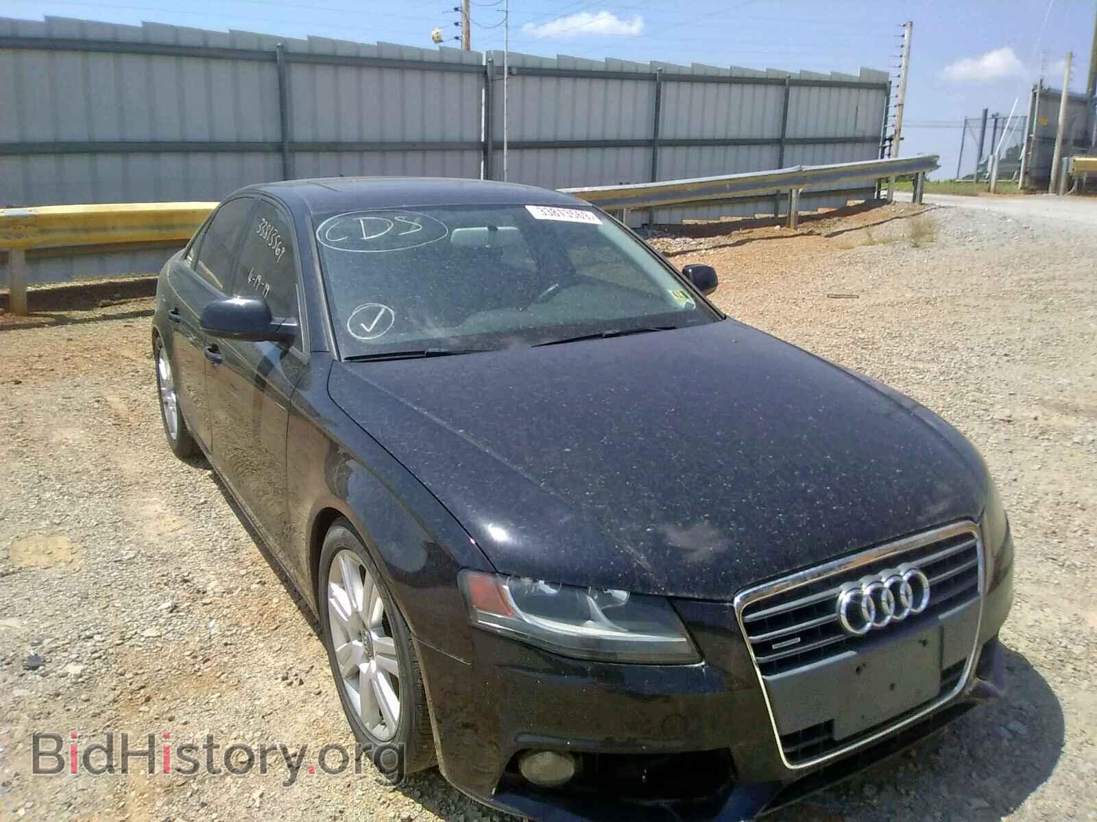 Фотография WAUBFAFL8AN009271 - AUDI A4 2010