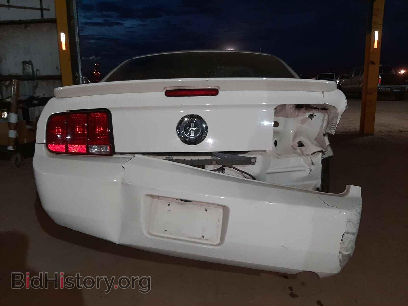 2007 FORD MUSTANG - VIN: 1ZVFT80N375272807 - Фото 9