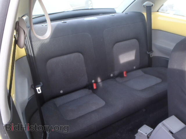 2004 VOLKSWAGEN BEETLE - VIN: 3VWCR31C84M408873 - Фото 6