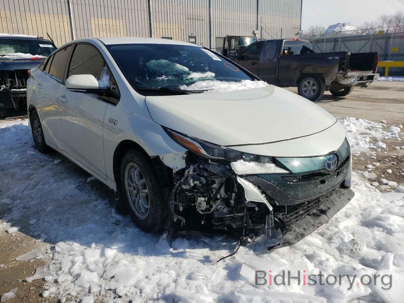 Photo JTDKARFPXJ3072693 - TOYOTA PRIUS 2018