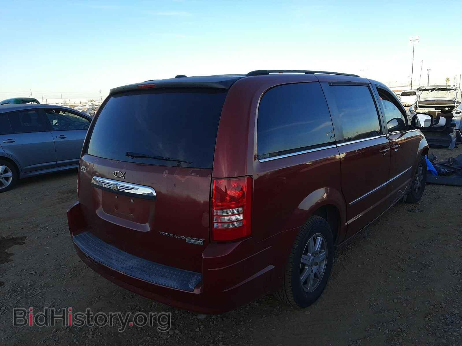 2010 CHRYSLER MINIVAN - VIN: 2A4RR5D1XAR358947 - Фото 4