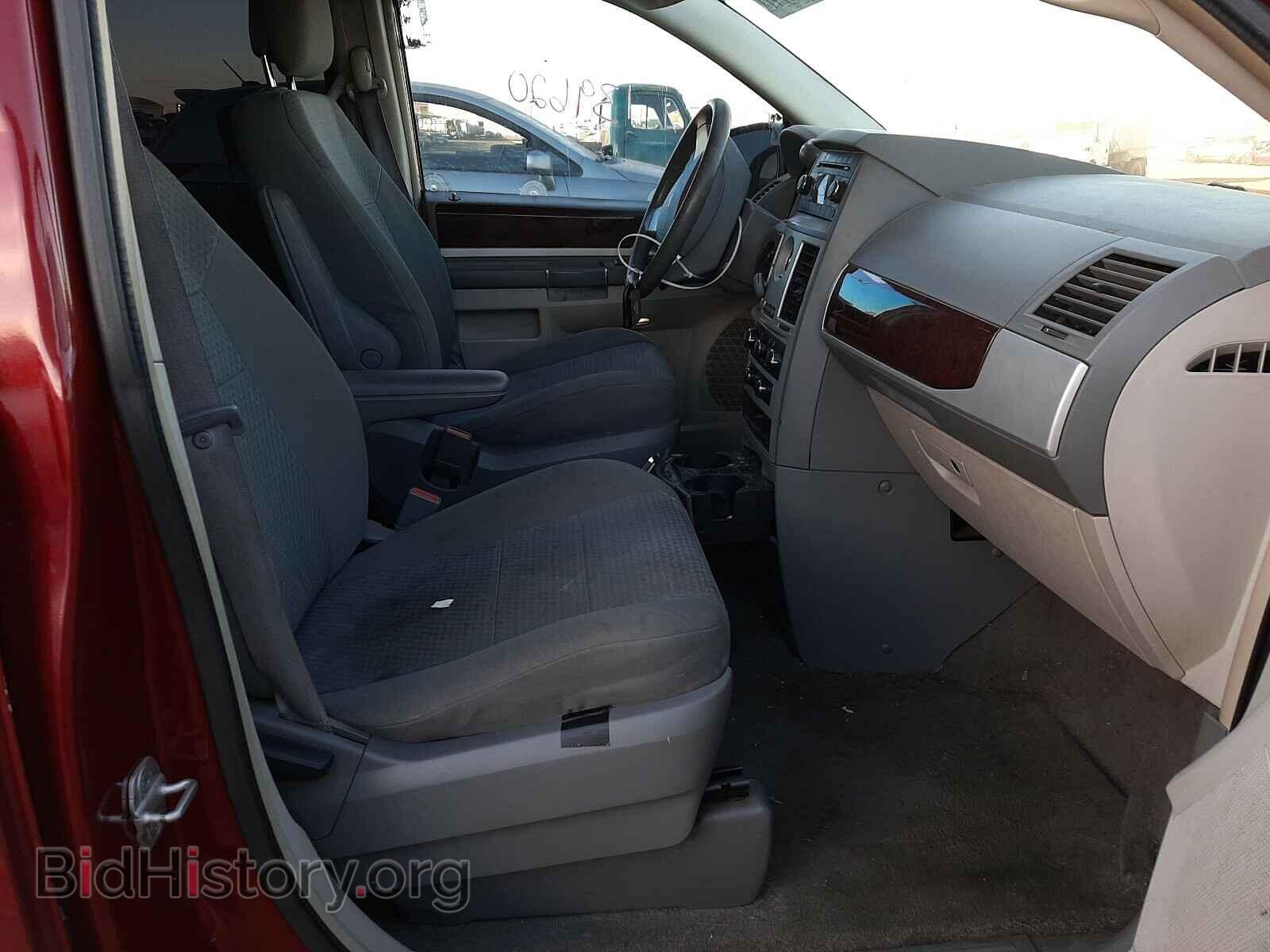 2010 CHRYSLER MINIVAN - VIN: 2A4RR5D1XAR358947 - Фото 5