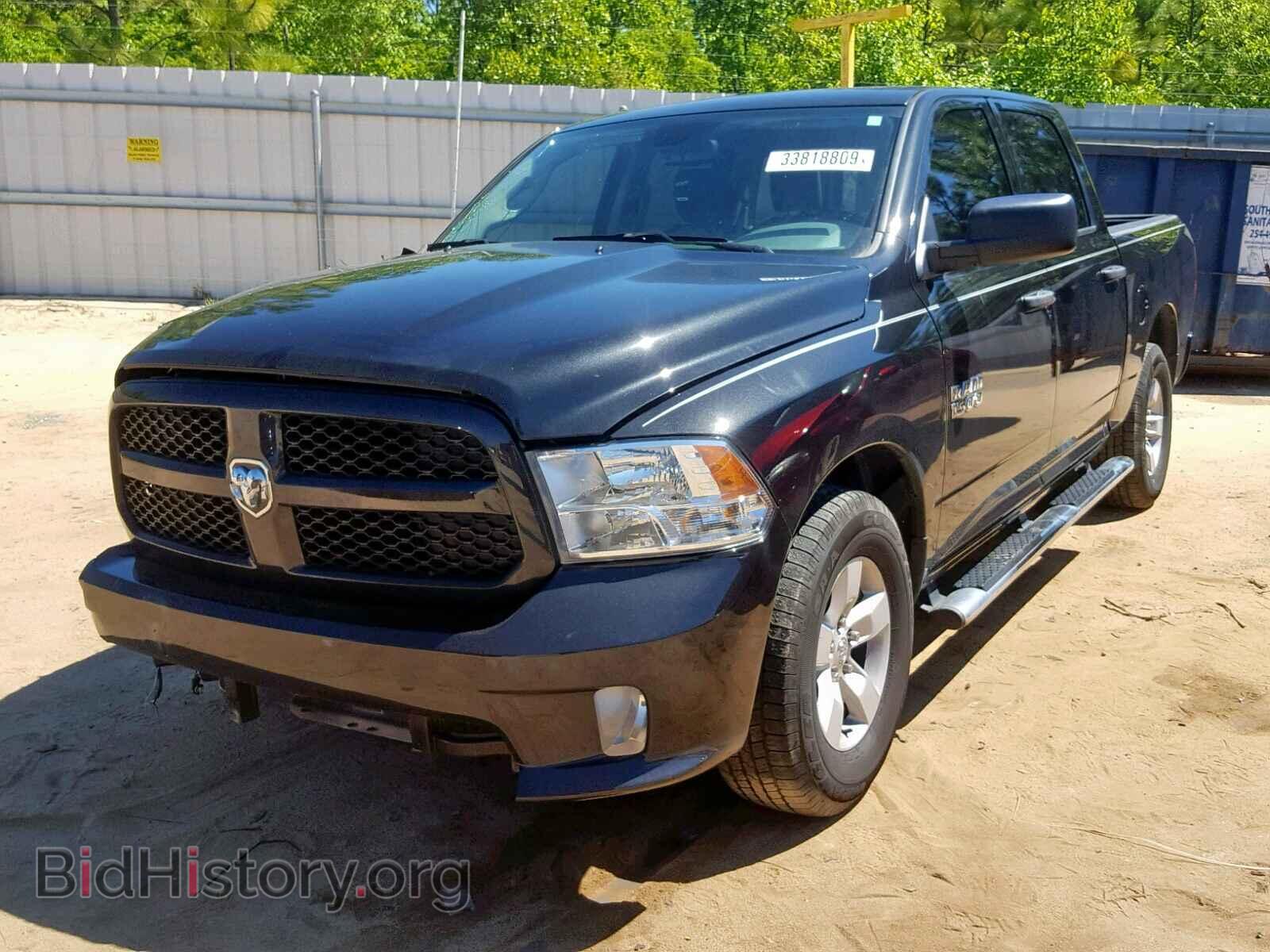 2018 RAM 1500 ST - VIN: 1C6RR6KG2JS141451 - Фото 2
