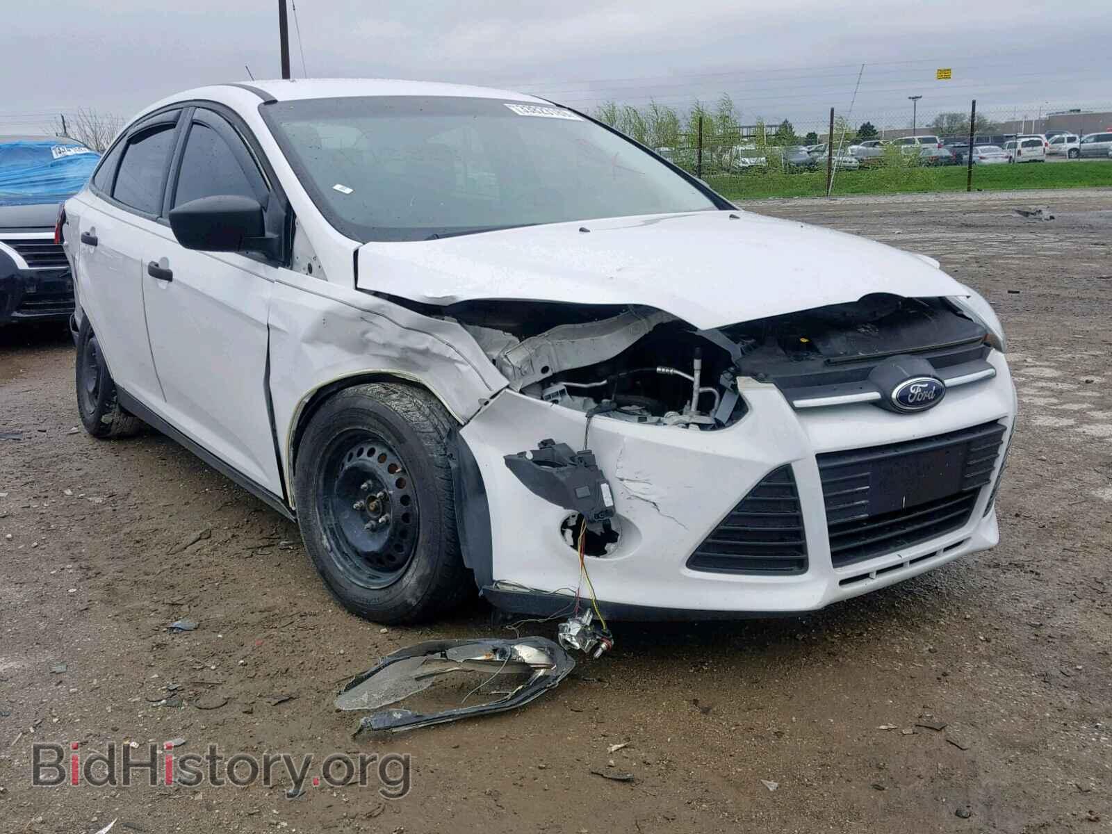Photo 1FAHP3E24CL473838 - FORD FOCUS 2012