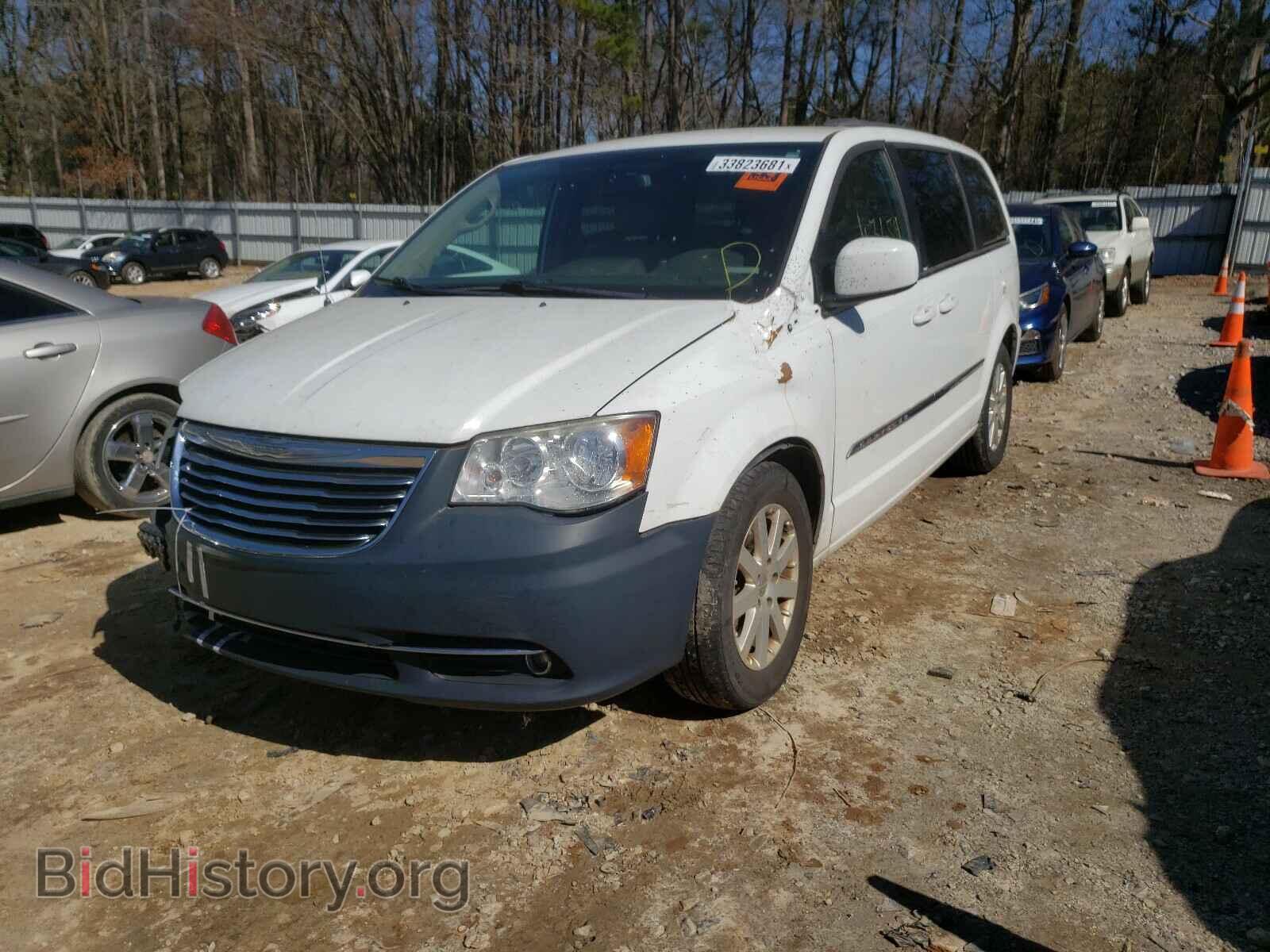 2014 CHRYSLER MINIVAN - VIN: 2C4RC1BGXER217664 - Фото 2