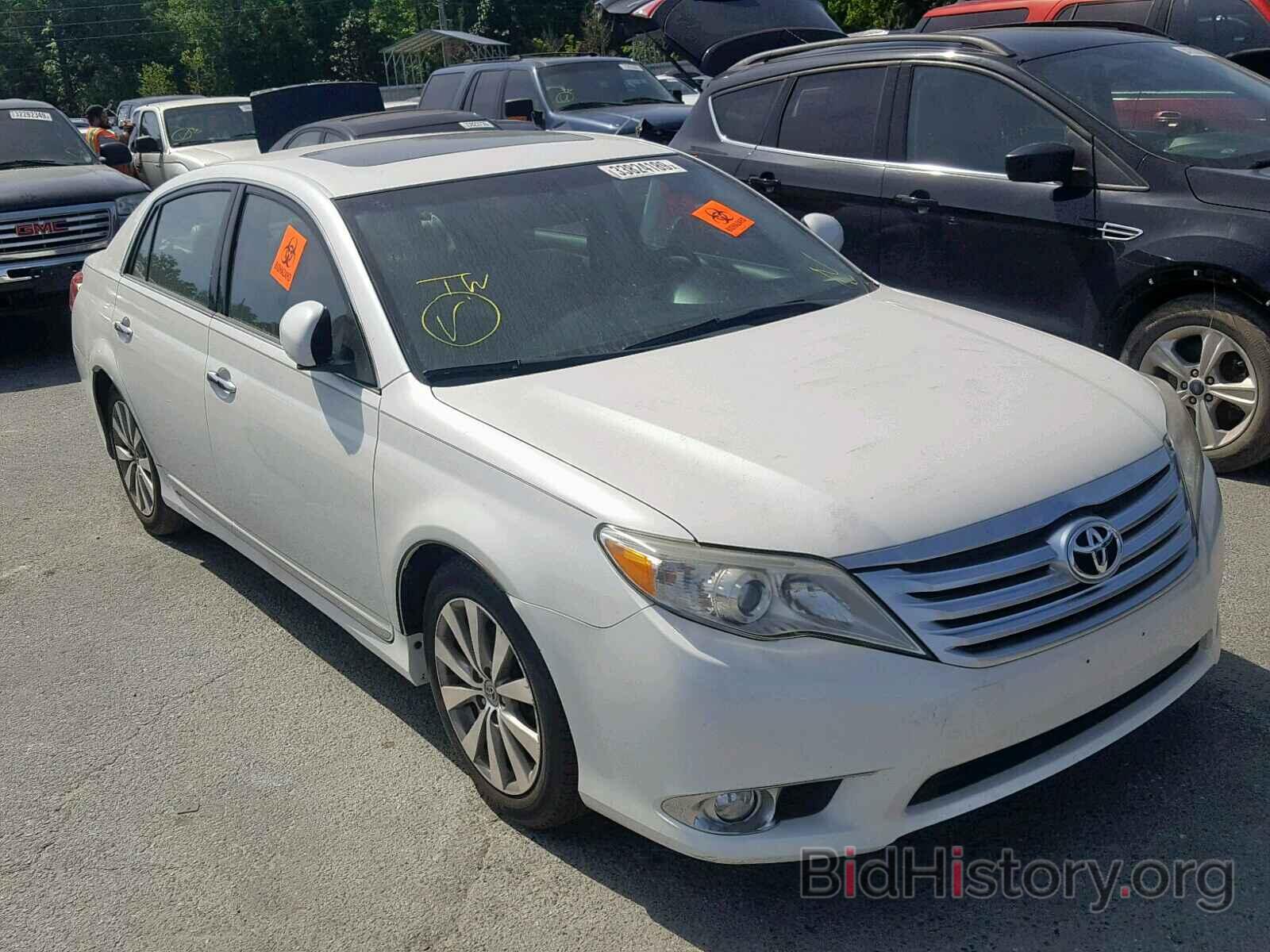 Photo 4T1BK3DB7BU398119 - TOYOTA AVALON 2011