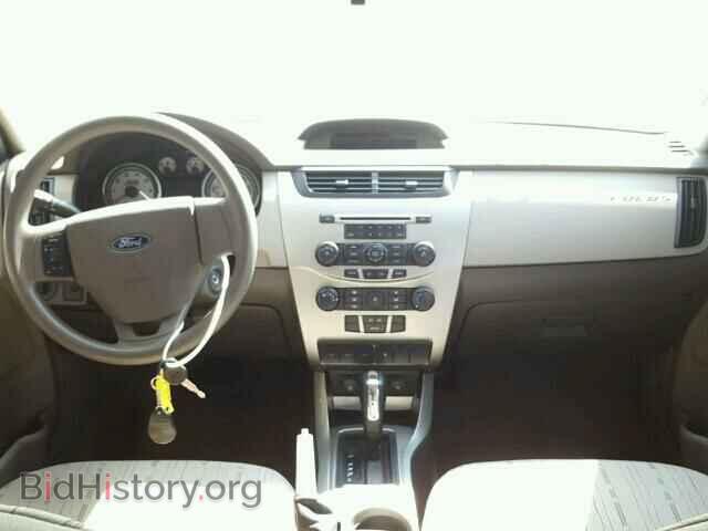 2009 FORD FOCUS - VIN: 1FAHP35N69W129364 - Фото 9