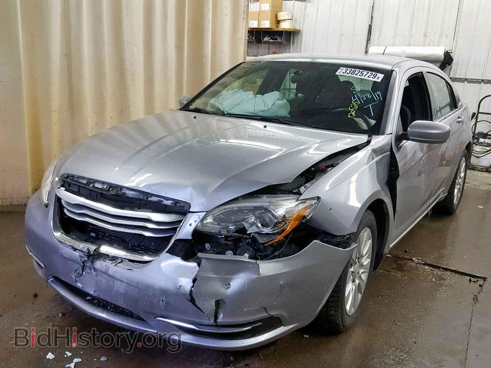 2013 CHRYSLER 200 - VIN: 1C3CCBAB7DN641241 - Фото 2