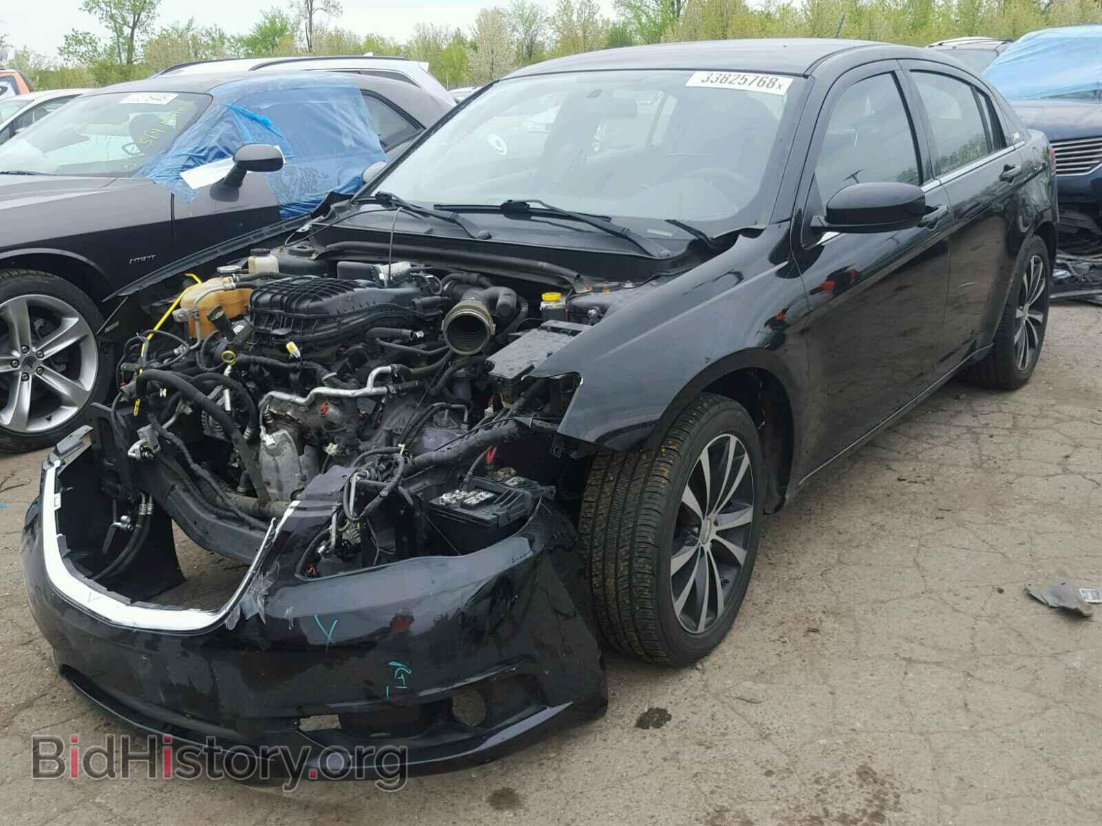 2013 CHRYSLER 200 - VIN: 1C3CCBBG2DN701629 - Photo 2