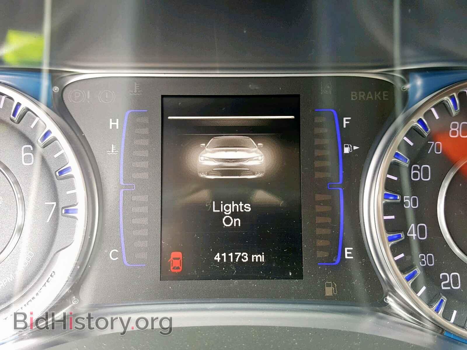 2016 CHRYSLER 200 - VIN: 1C3CCCAB3GN135223 - Фото 8