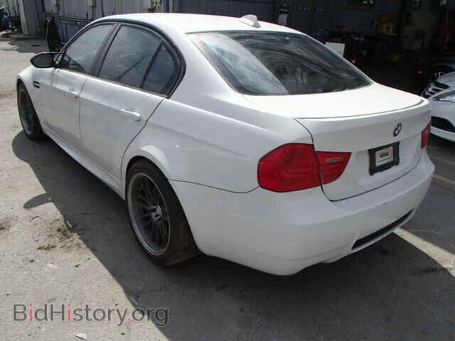 2011 BMW M3 - VIN: WBSPM9C59BE202865 - Фото 3
