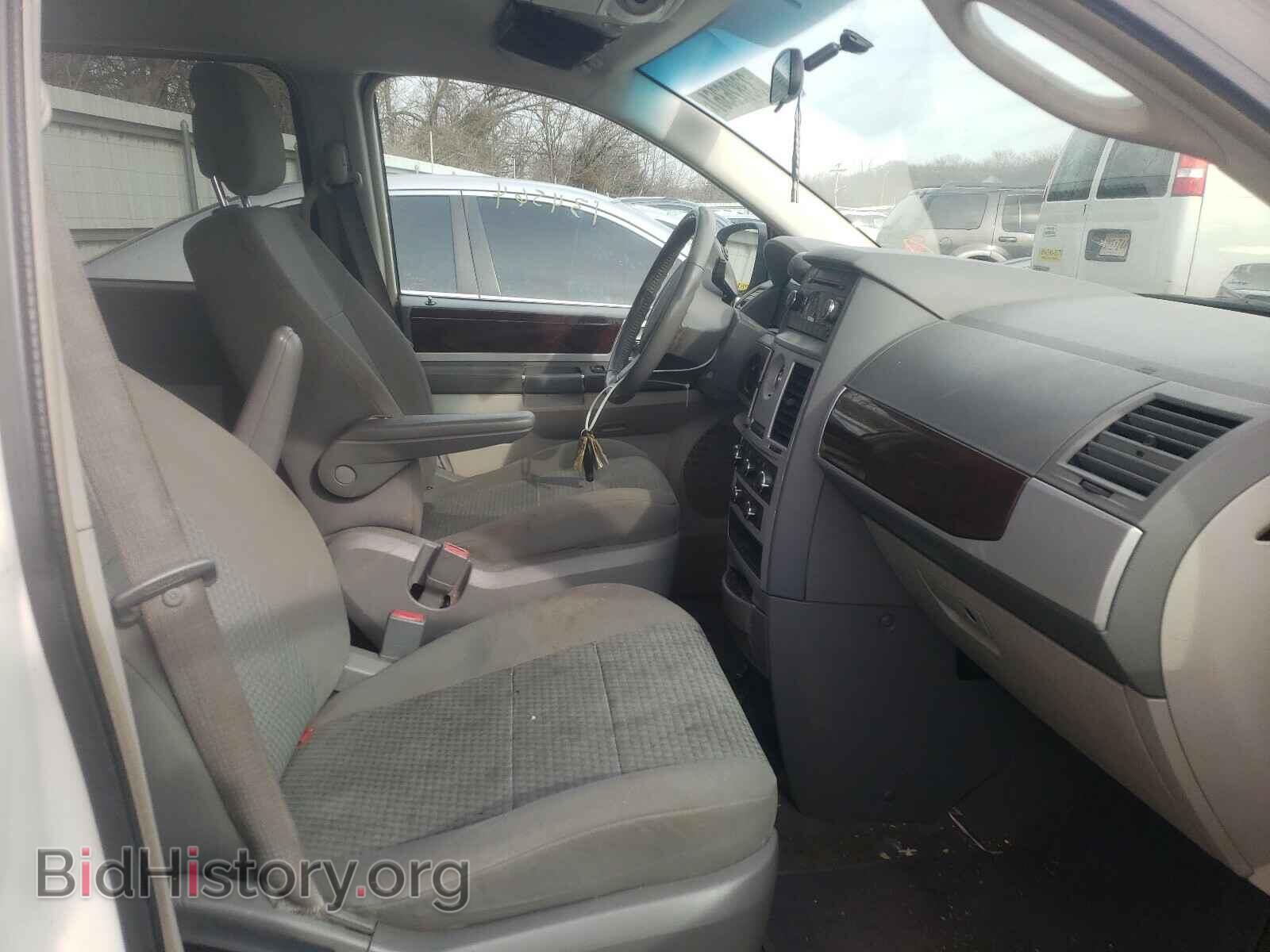 2010 CHRYSLER MINIVAN - VIN: 2A4RR5D12AR440848 - Photo 5