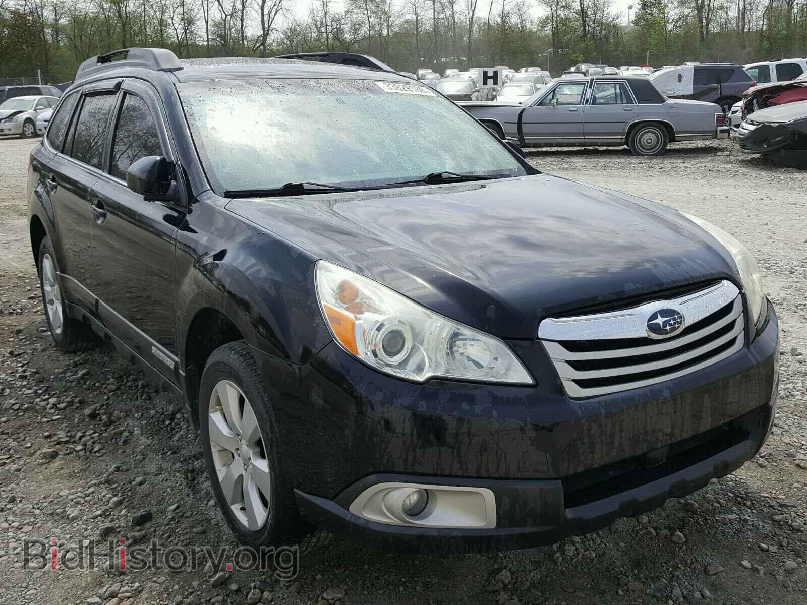 Photo 4S4BRCLC2B3336509 - SUBARU OUTBACK 2011