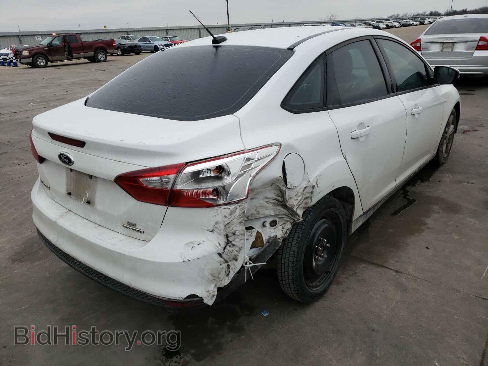 2013 FORD FOCUS - VIN: 1FADP3F23DL376452 - Photo 4