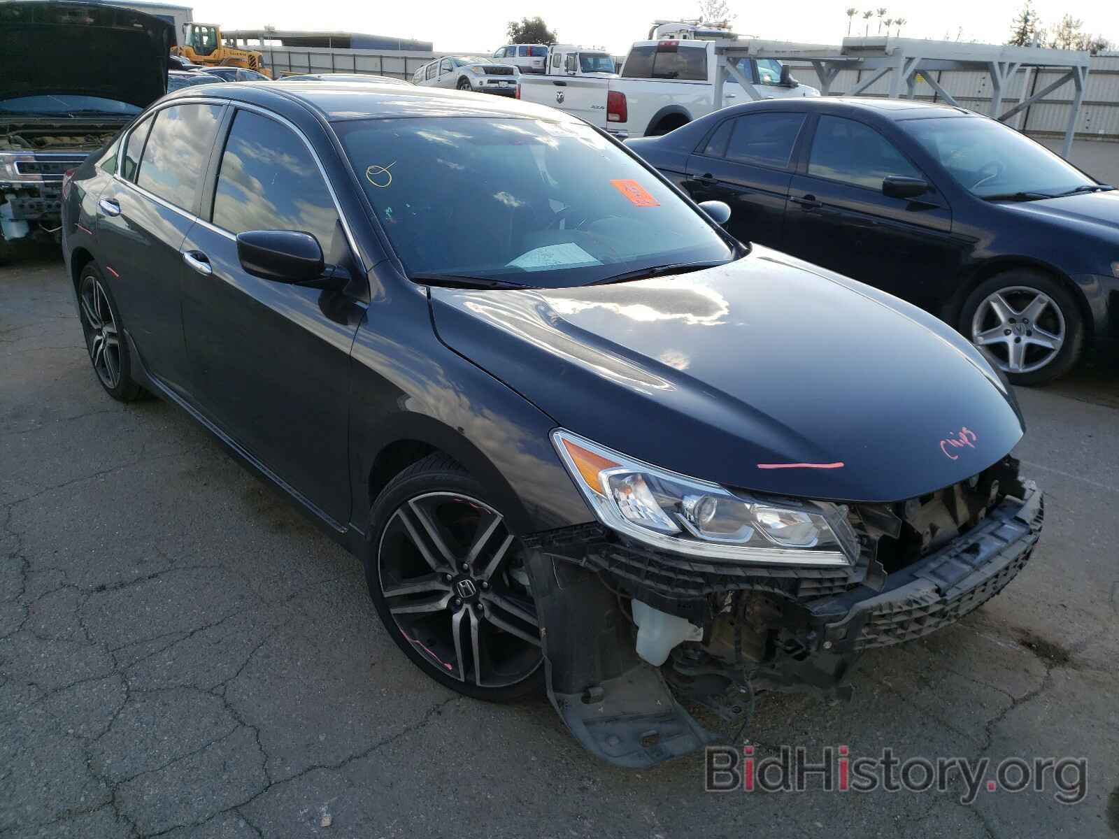 Photo 1HGCR2F58HA035250 - HONDA ACCORD 2017