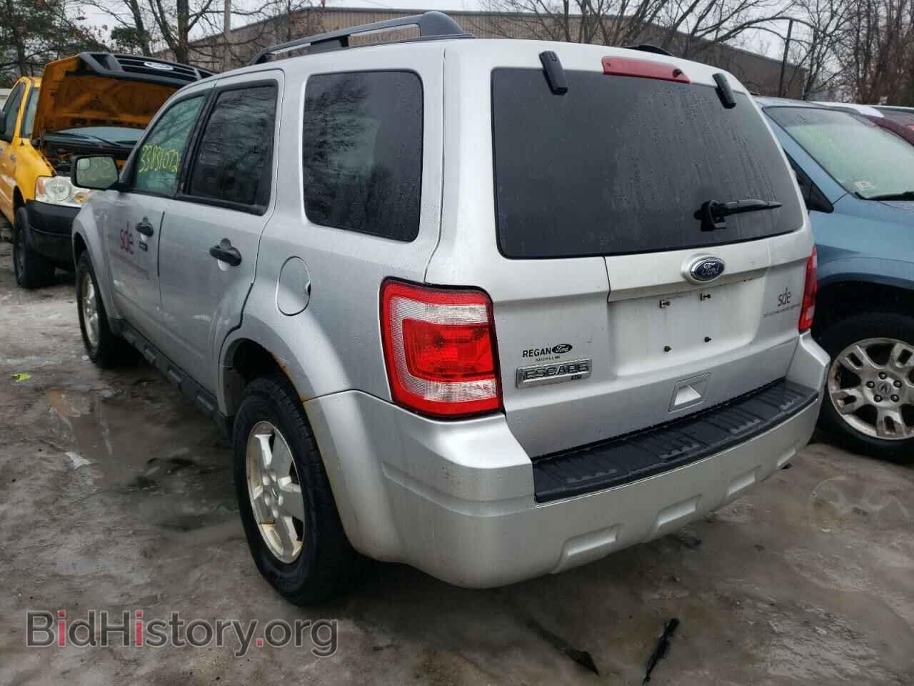 2010 FORD ESCAPE - VIN: 1FMCU9D71AKC59966 - Фото 3