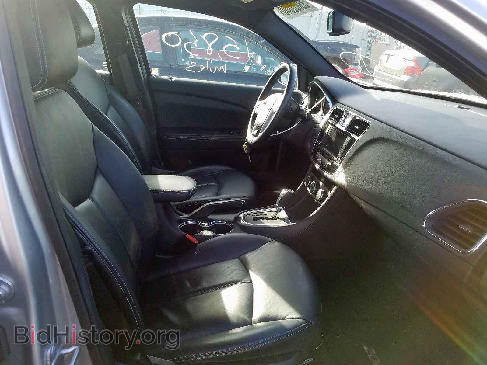 2012 CHRYSLER 200 - VIN: 1C3CCBCB1CN224869 - Фото 5