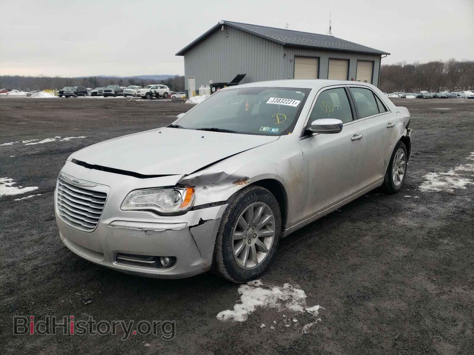 2012 CHRYSLER 300 - VIN: 2C3CCACG8CH221546 - Фото 2