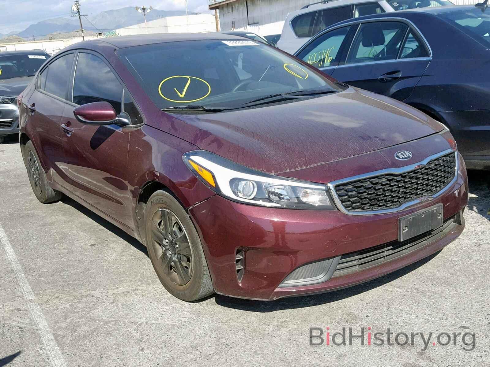 Photo 3KPFK4A76JE222767 - KIA FORTE LX 2018