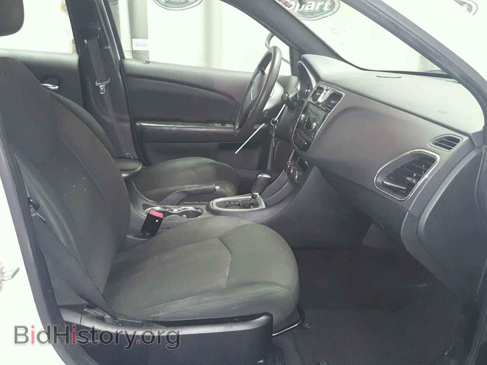2012 CHRYSLER 200 - VIN: 1C3CCBAB8CN163846 - Фото 5