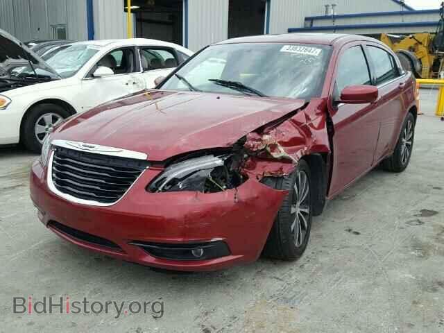 2011 CHRYSLER 200 - VIN: 1C3BC8FG3BN567770 - Фото 2