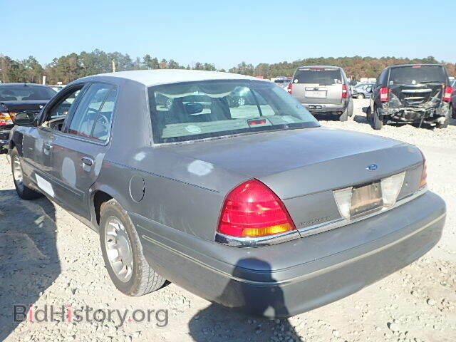 2000 FORD CROWN VIC - VIN: 2FAFP74W2YX106059 - Фото 3
