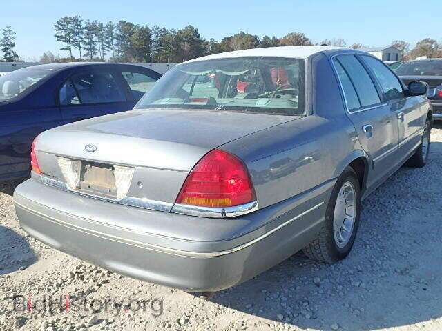 2000 FORD CROWN VIC - VIN: 2FAFP74W2YX106059 - Фото 4