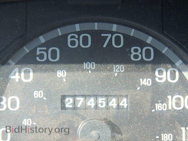 2000 FORD CROWN VIC - VIN: 2FAFP74W2YX106059 - Фото 8