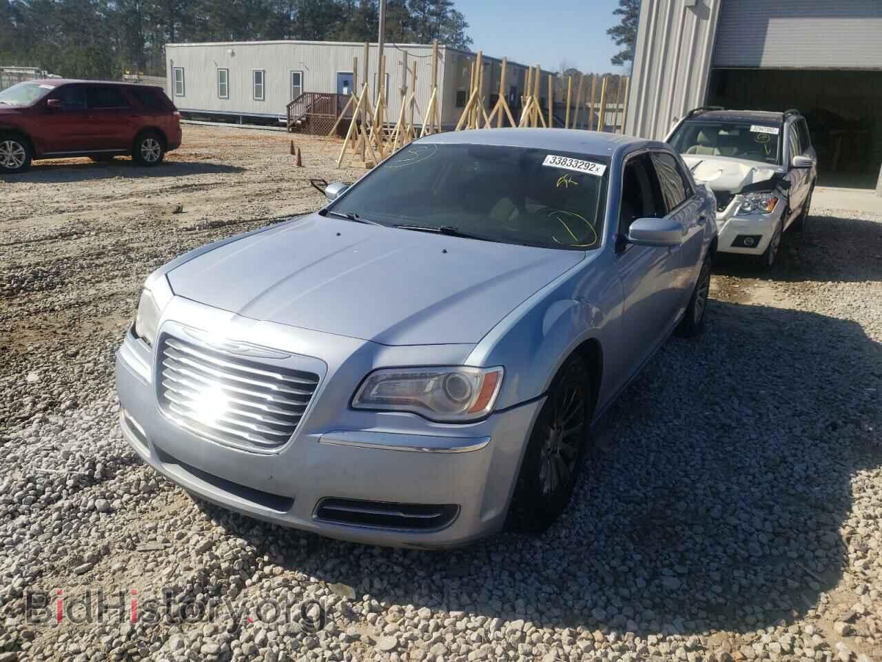 2012 CHRYSLER 300 - VIN: 2C3CCAAG6CH153301 - Фото 2