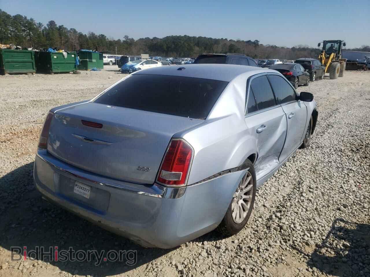 2012 CHRYSLER 300 - VIN: 2C3CCAAG6CH153301 - Фото 4