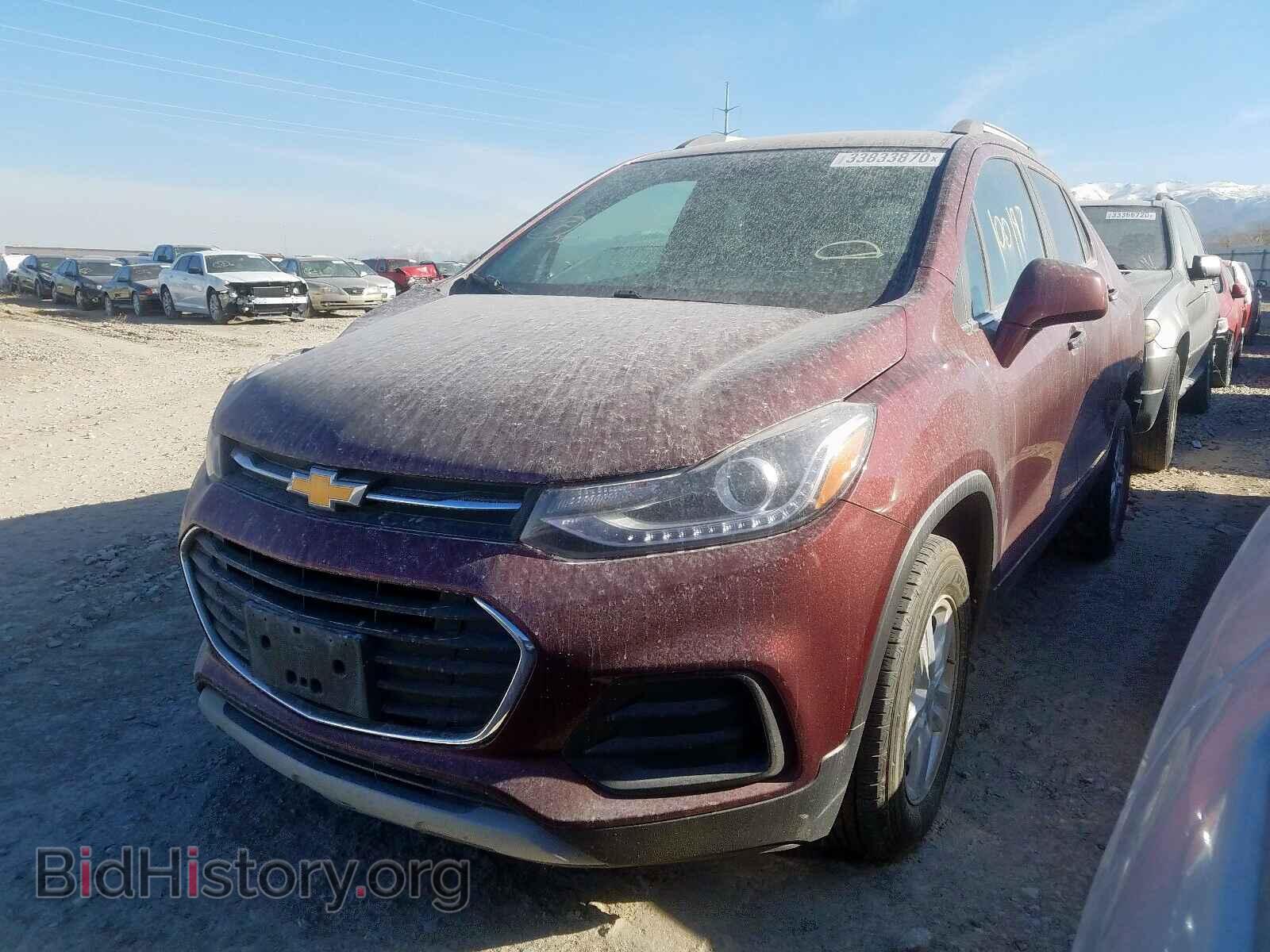 2017 CHEVROLET TRAX - VIN: 3GNCJPSB0HL225252 - Фото 2