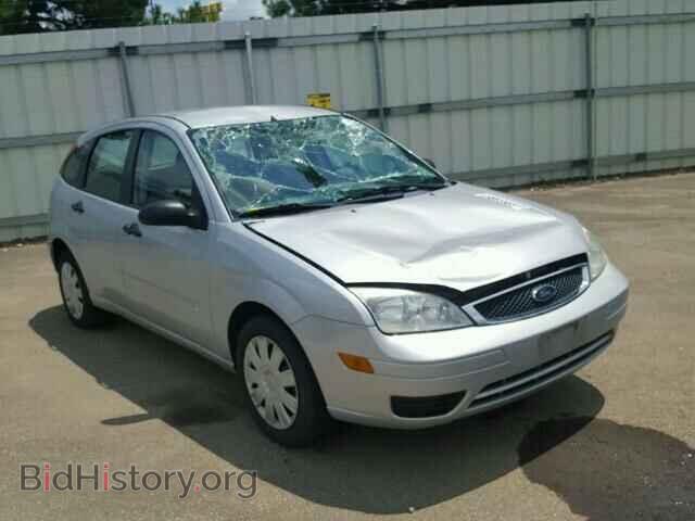 Photo 1FAFP37NX6W147091 - FORD FOCUS 2006