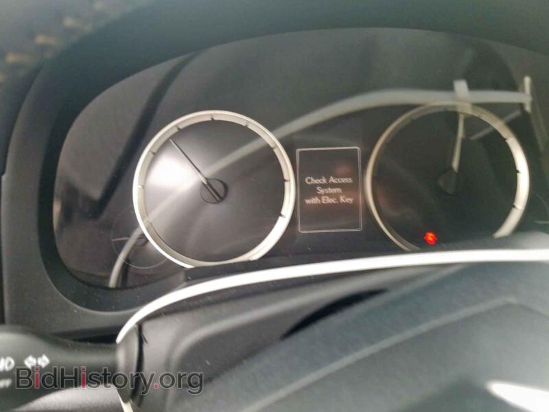 2014 Lexus IS (VIN JTHBF1D26E5041704) — photo 8 of 10