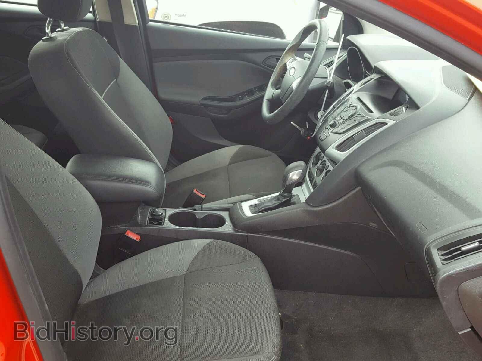 2012 Ford FOCUS (VIN 1FAHP3K2XCL186234) — фото 5 из 10