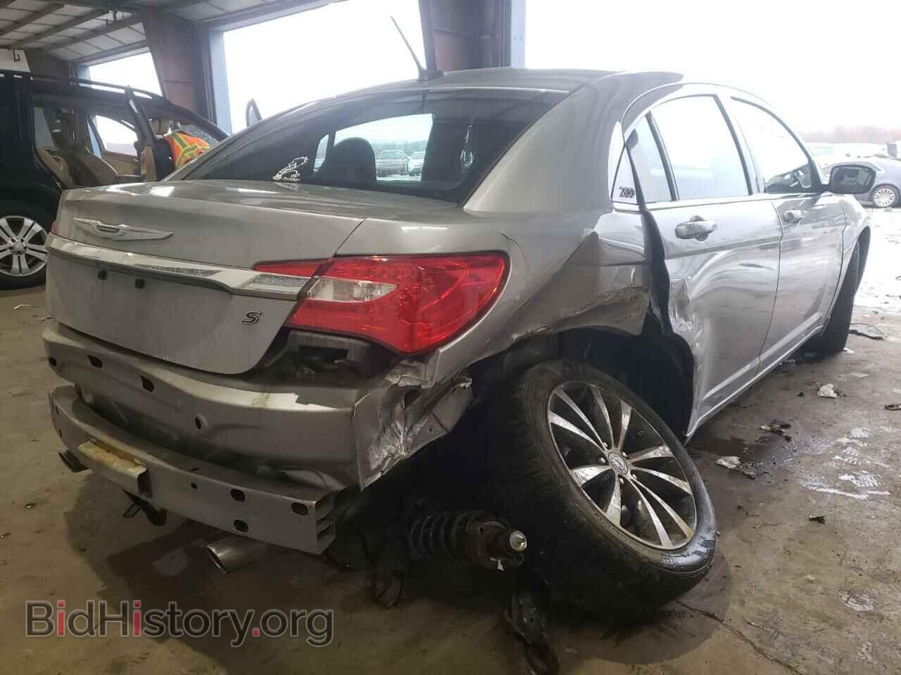 2014 CHRYSLER 200 - VIN: 1C3CCBBG9EN192561 - Фото 4