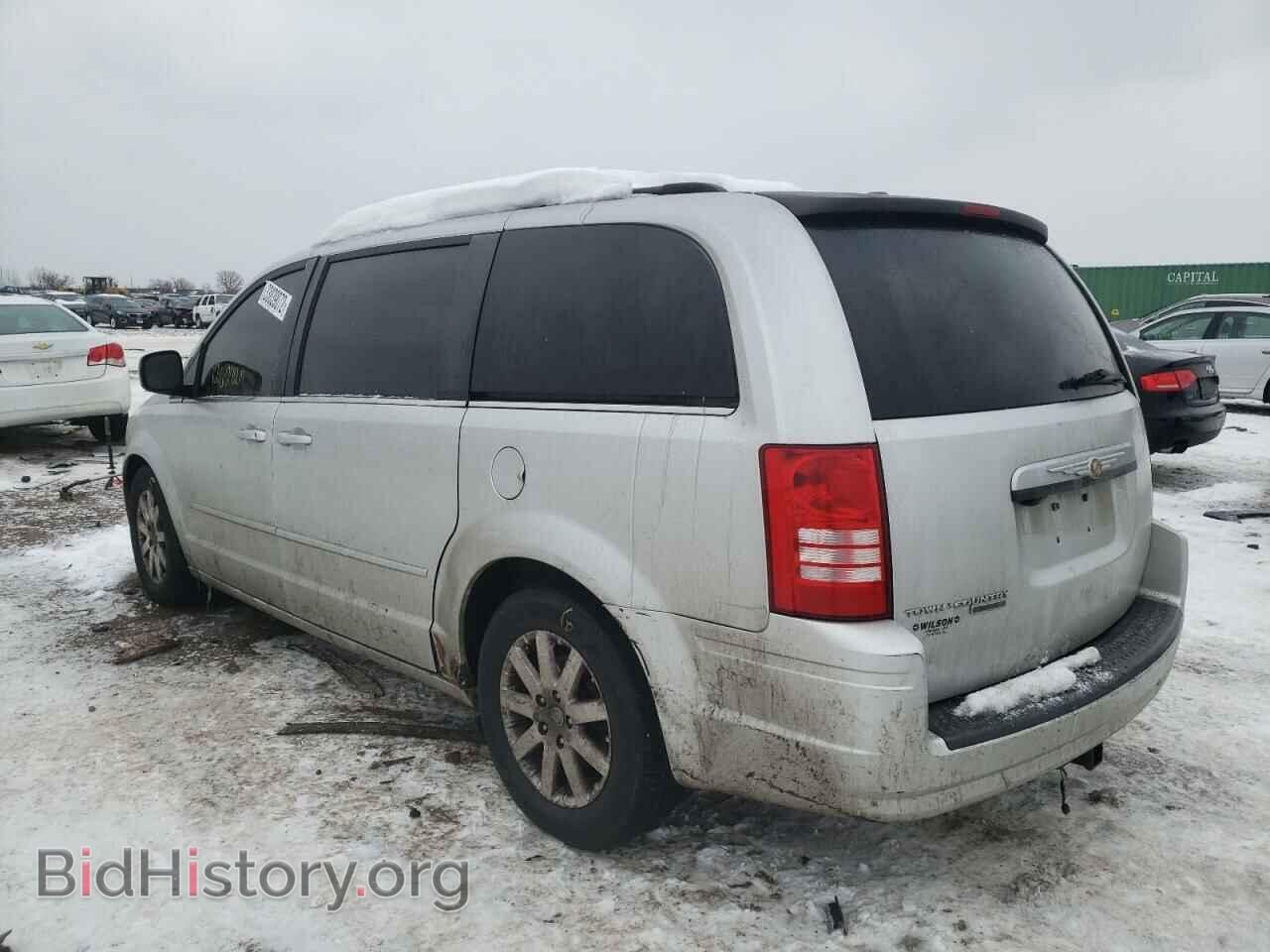 2008 CHRYSLER MINIVAN - VIN: 2A8HR54P28R684346 - Фото 3
