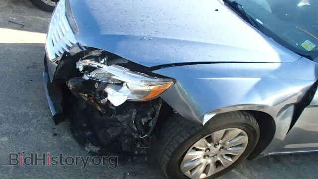 2011 CHRYSLER 200 - VIN: 1C3BC4FB1BN551211 - Фото 10