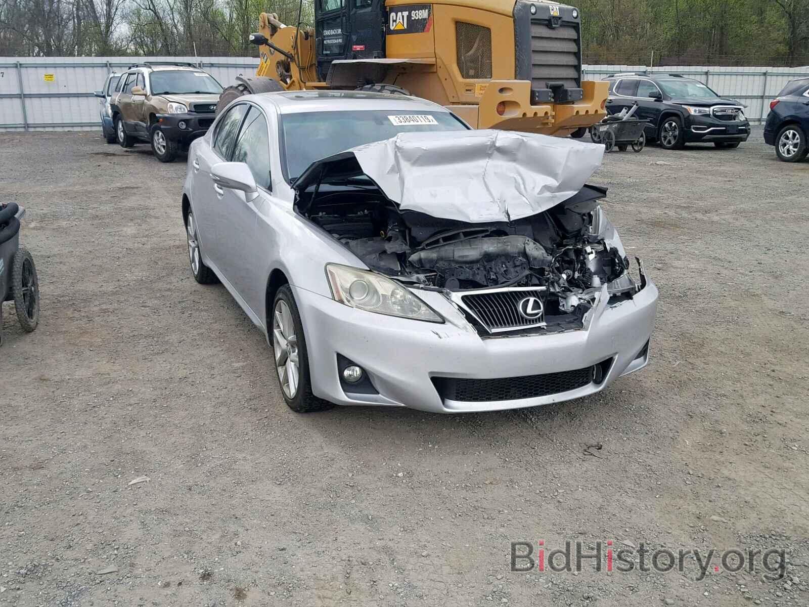 Photo JTHCF5C21B5046933 - LEXUS IS 250 2011