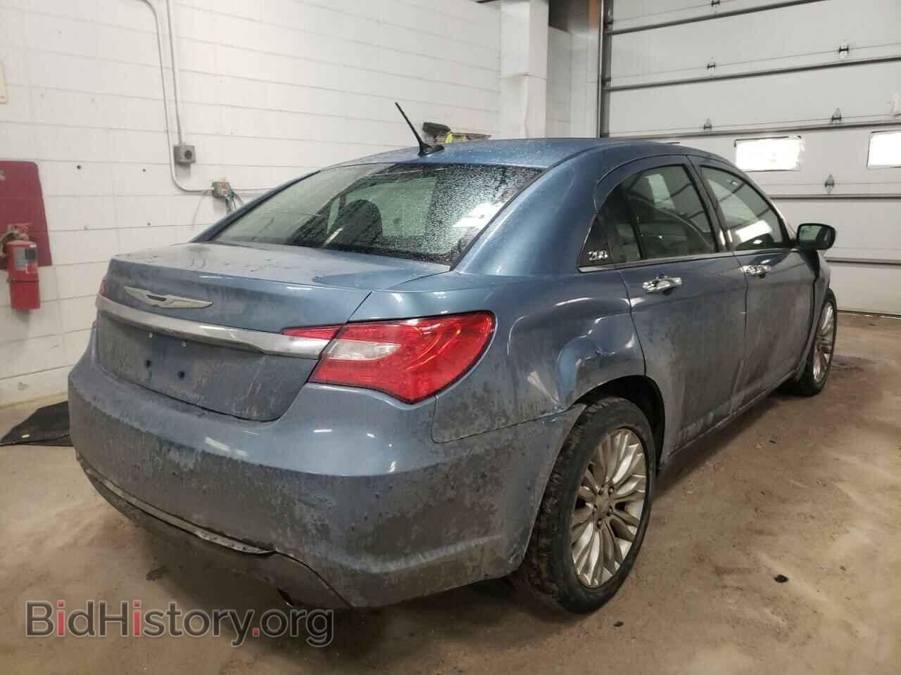 2011 CHRYSLER 200 - VIN: 1C3BC2FG6BN560115 - Фото 4