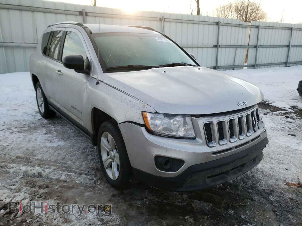 Photo 1J4NF4FB5BD157808 - JEEP COMPASS 2011