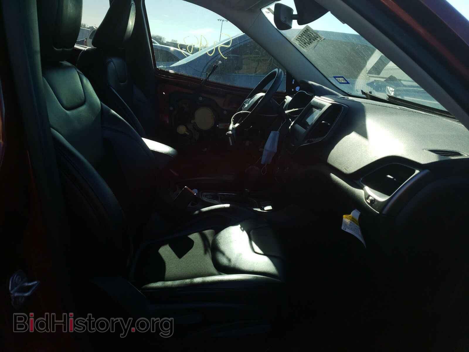 2019 JEEP CHEROKEE - VIN: 1C4PJLLB4KD176281 - Фото 5