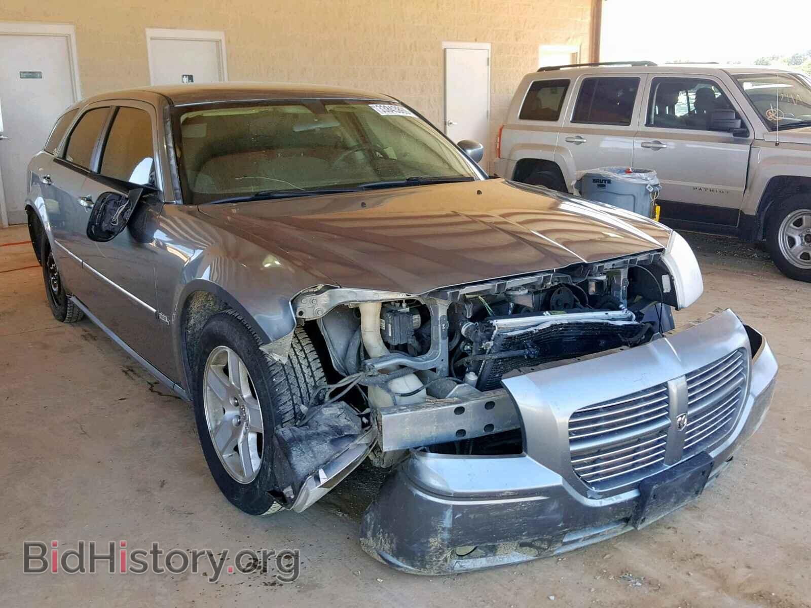 Photo 2D4FV47VX7H713064 - DODGE MAGNUM 2007