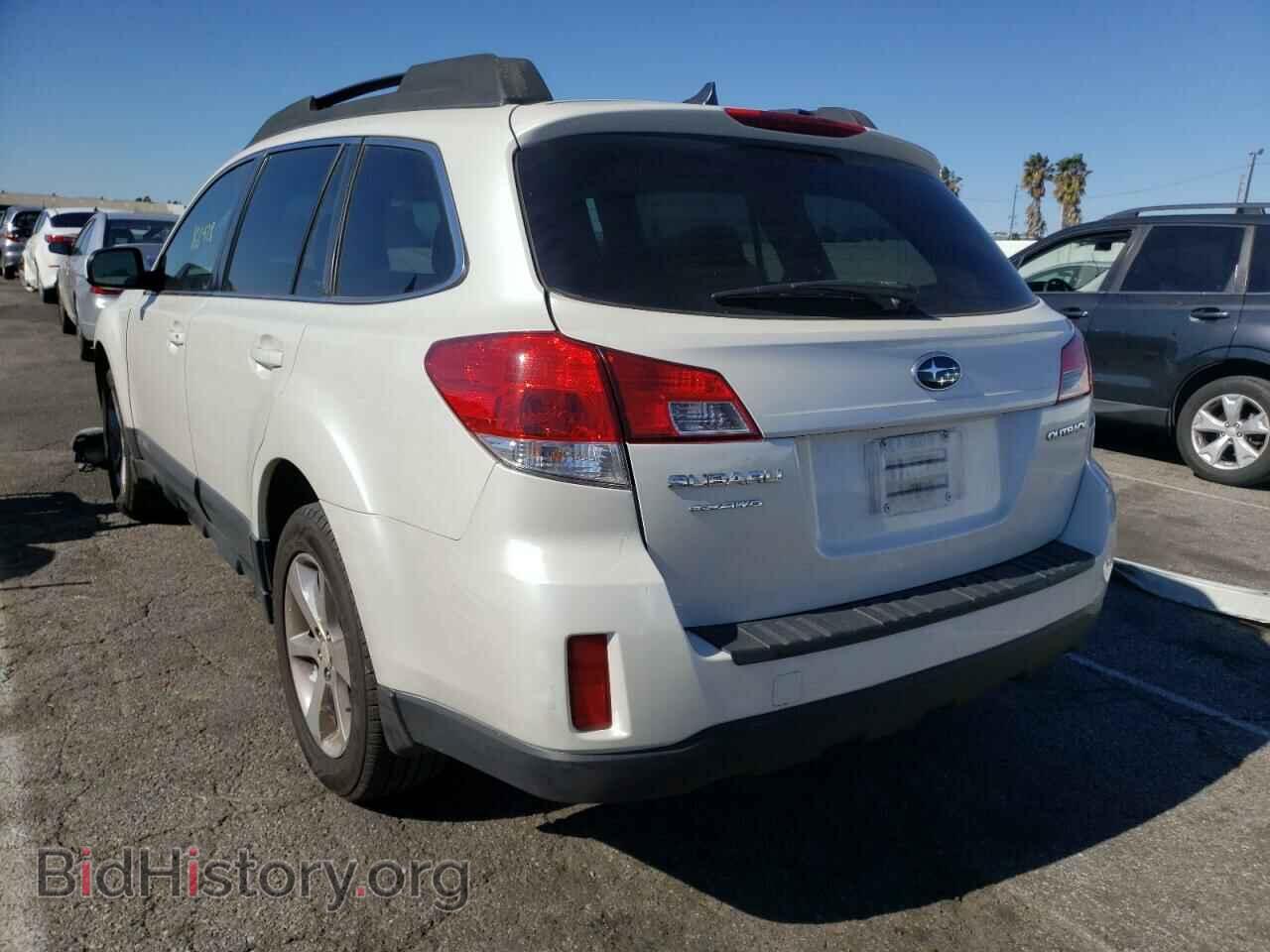 2014 SUBARU OUTBACK - VIN: 4S4BRCCC4E3293568 - Photo 3