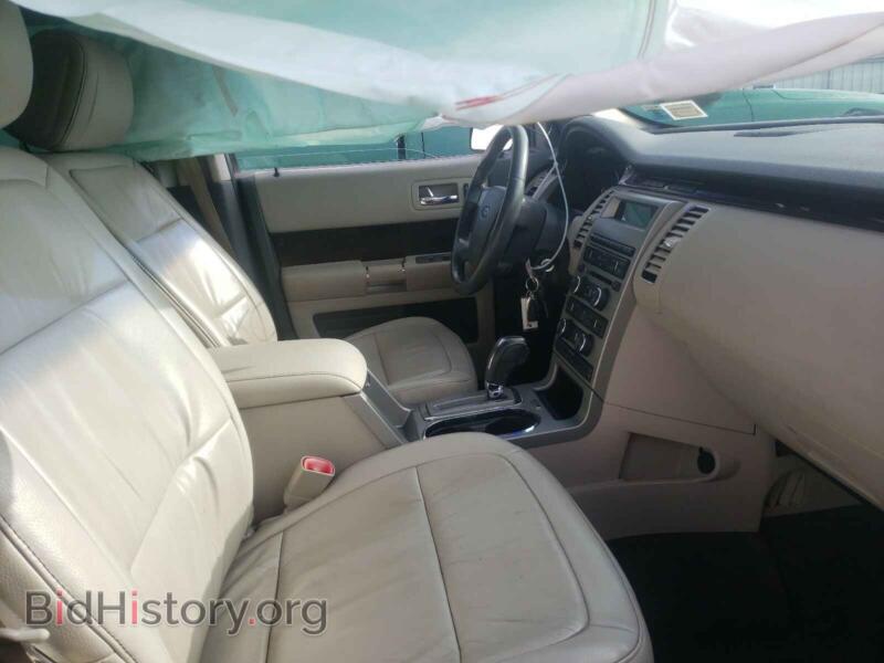 2011 Ford FLEX (VIN 2FMHK6CC8BBD21982) — photo 5 of 10