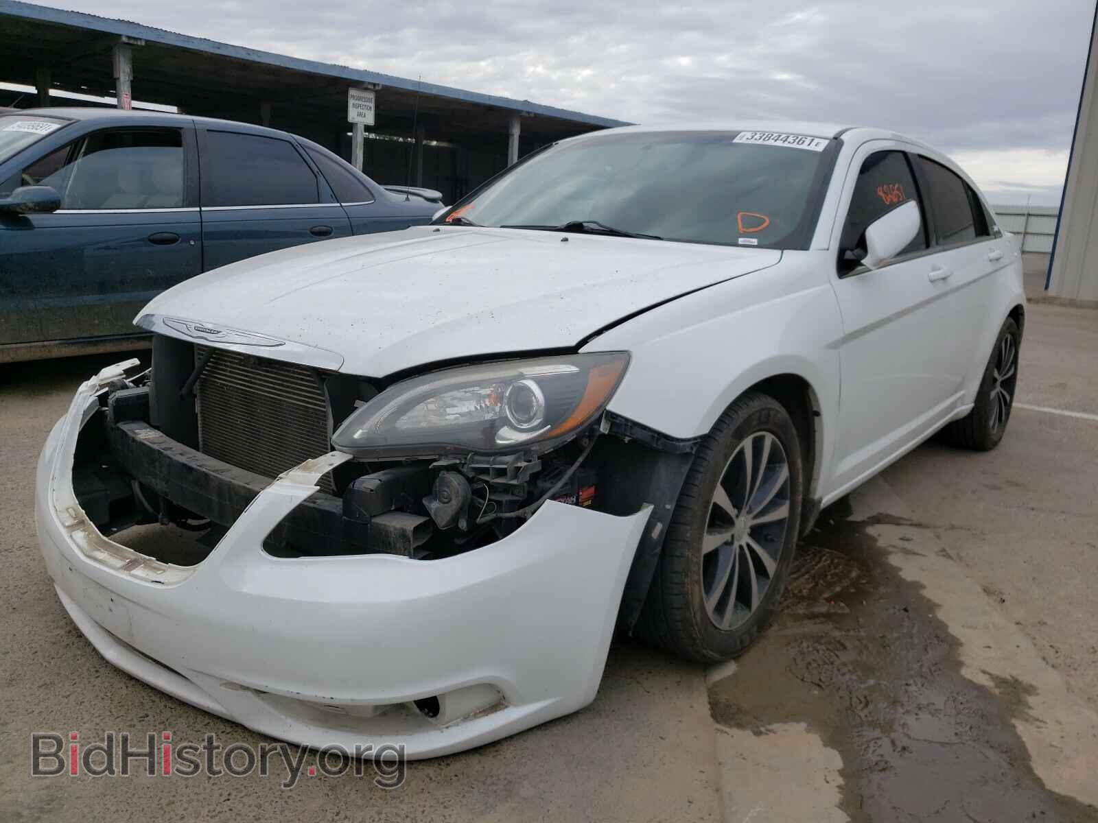 2012 CHRYSLER 200 - VIN: 1C3CCBBG0CN269024 - Фото 2