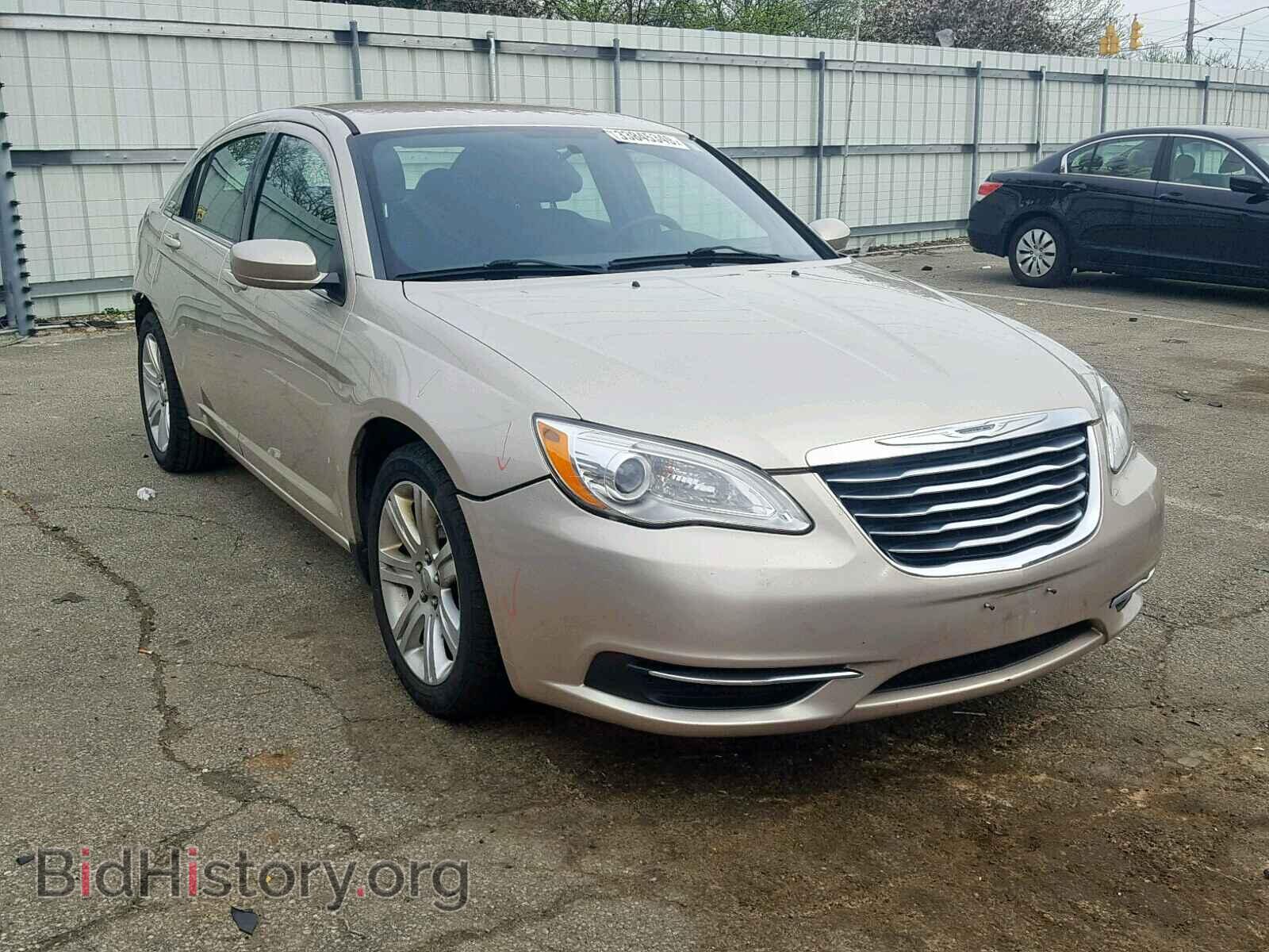 Photo 1C3CCBAB2DN761884 - CHRYSLER 200 2013