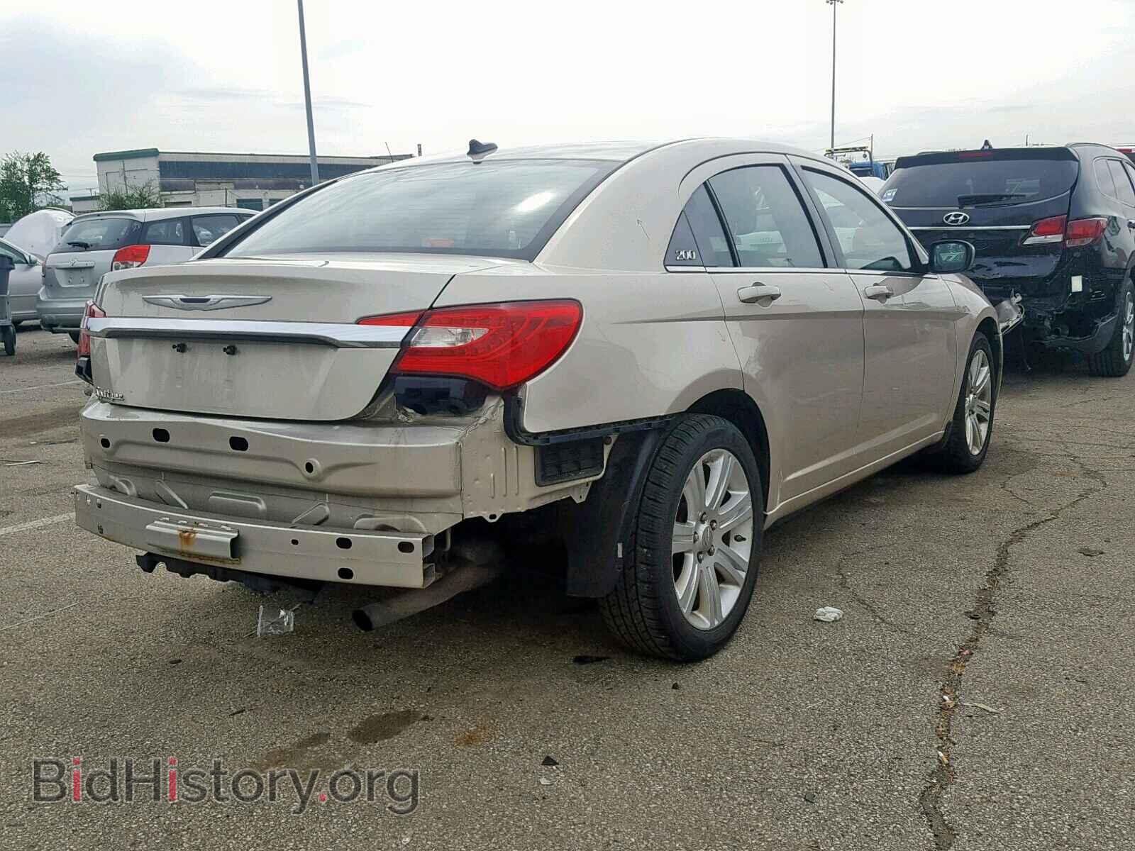 2013 CHRYSLER 200 - VIN: 1C3CCBAB2DN761884 - Photo 4